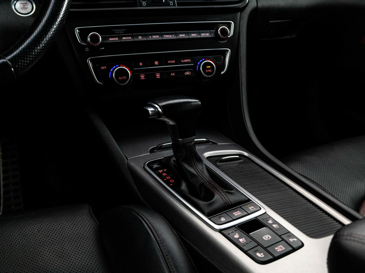 Б/У Киа Оптима 2018 года. Фото: #13