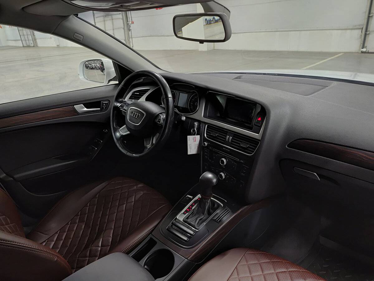 Audi A4 2012 года с пробегом. Фото: #10