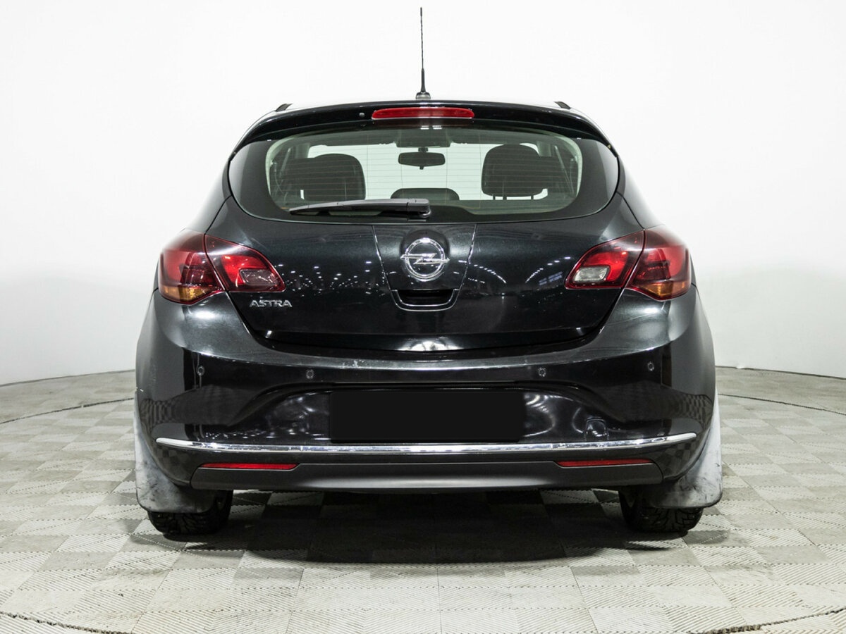 Б/У Опель Астра 2013 года. Фото: #8