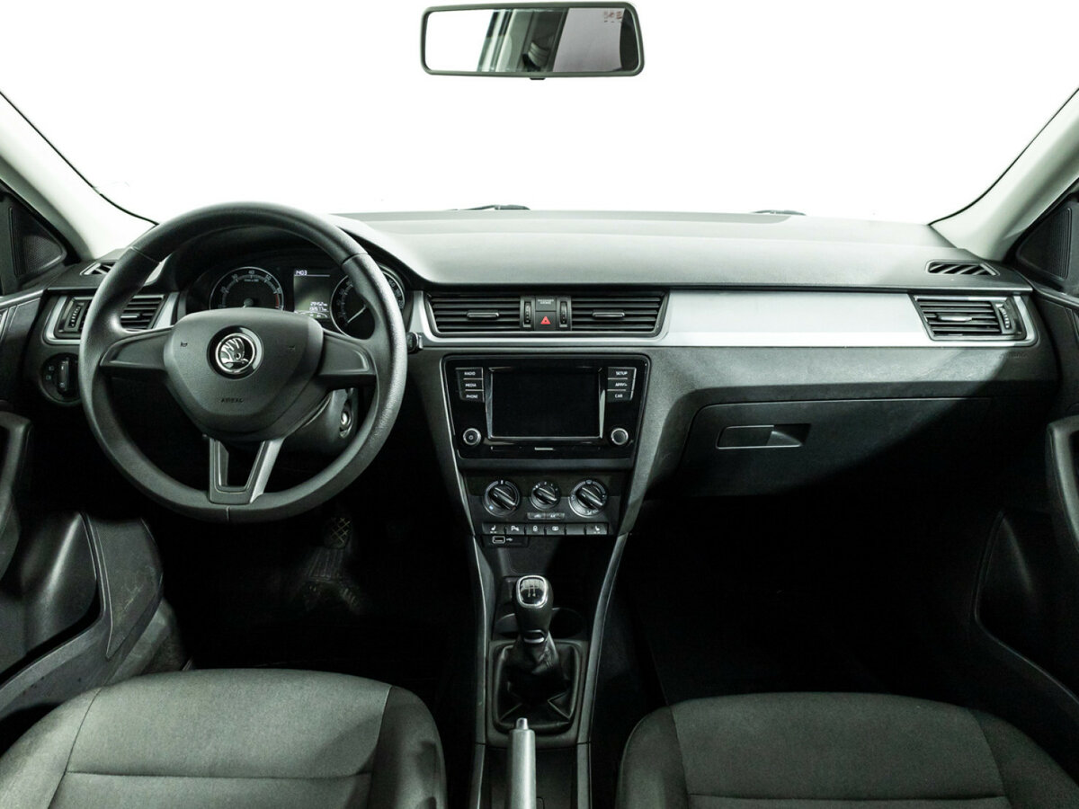 Skoda Rapid 2018 года с пробегом. Фото: #12