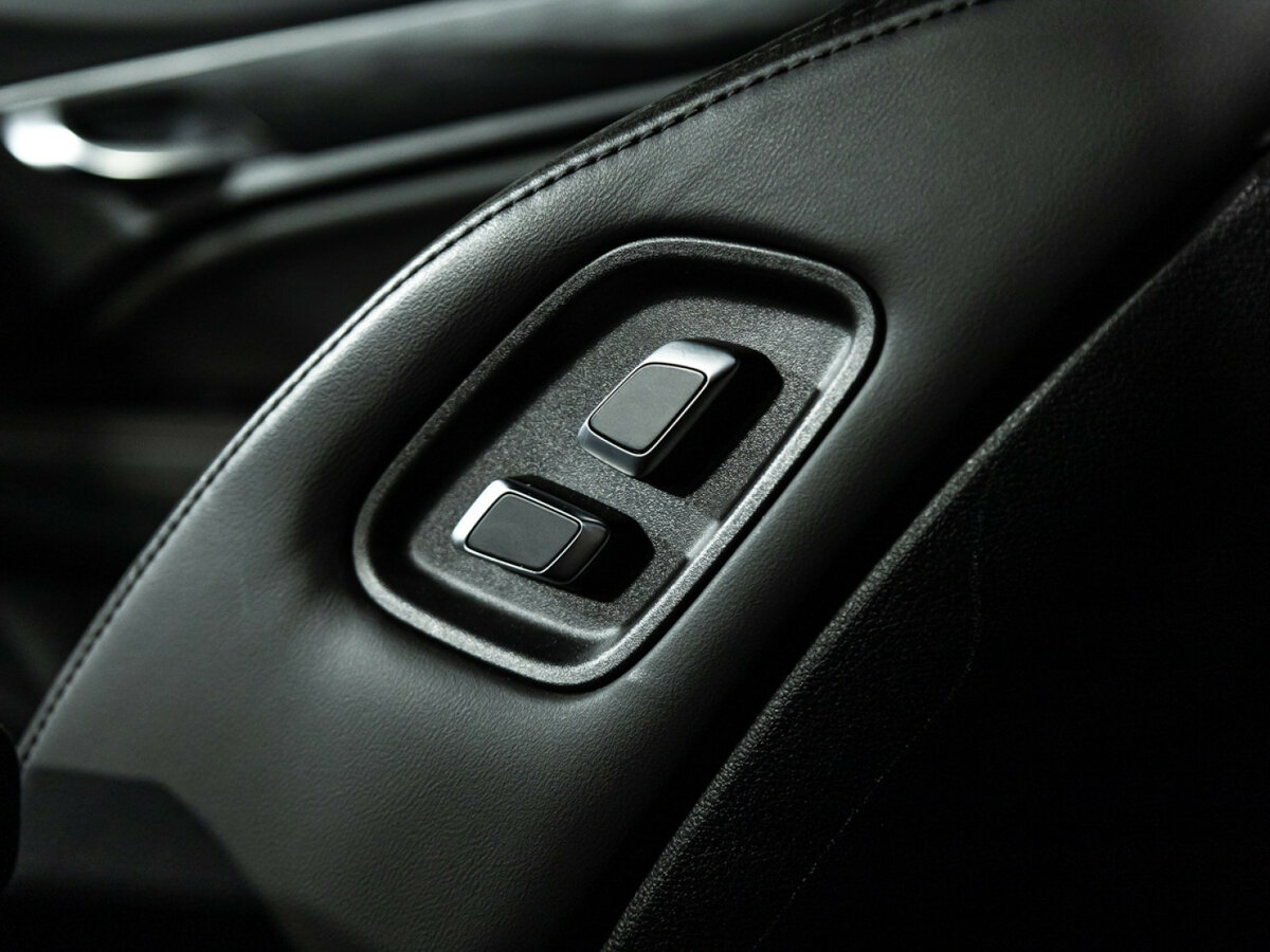 Geely Tugella 2023 года с пробегом. Фото: #19