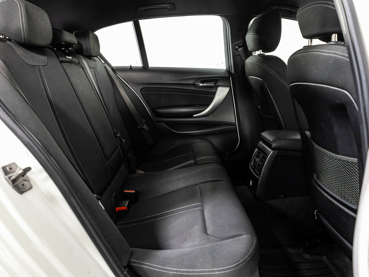 BMW 1 серии 2019 года с пробегом. Фото: #20