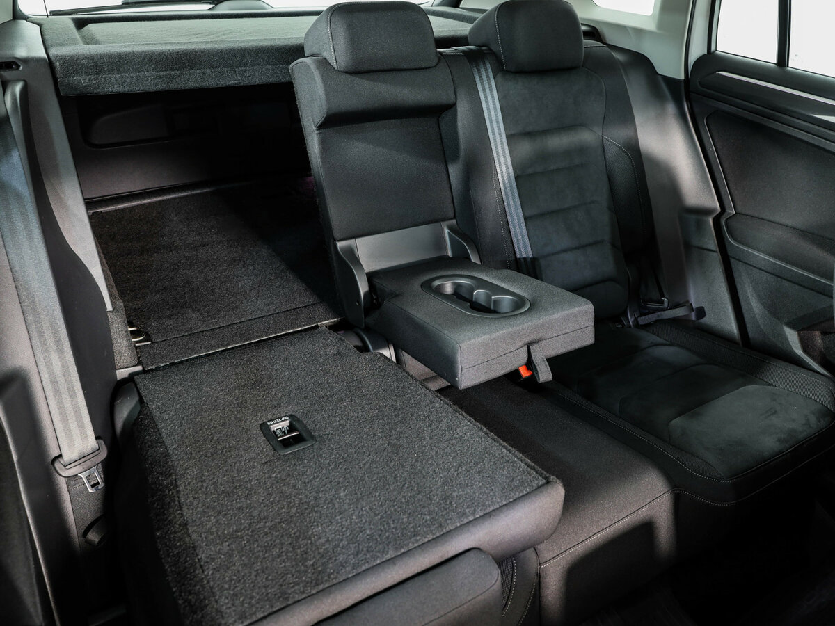 Volkswagen Tiguan 2019 года с пробегом. Фото: #29