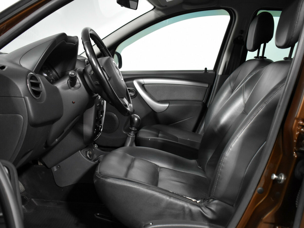 Renault Duster 2012 года с пробегом. Фото: #9