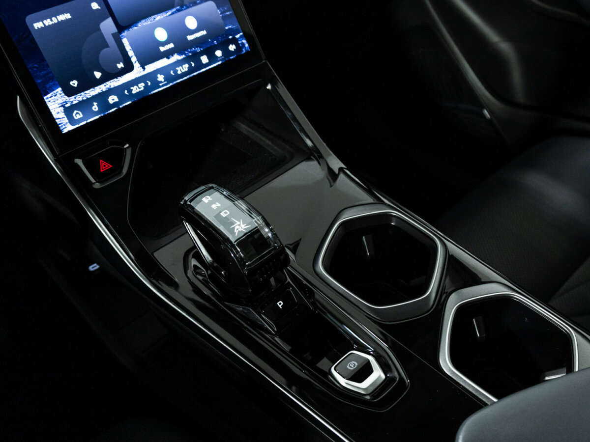 Geely Atlas 2024 года с пробегом. Фото: #16