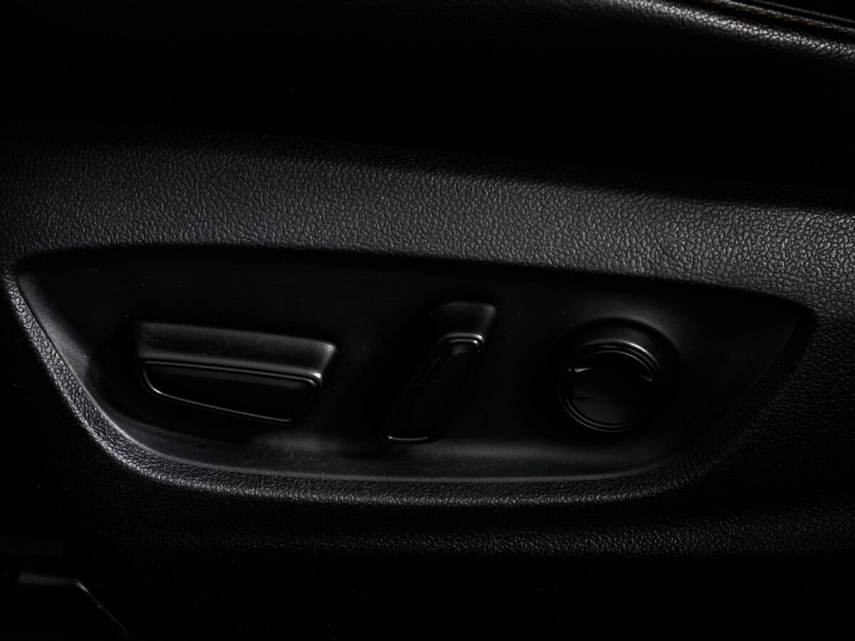 Toyota Camry 2019 года с пробегом. Фото: #16