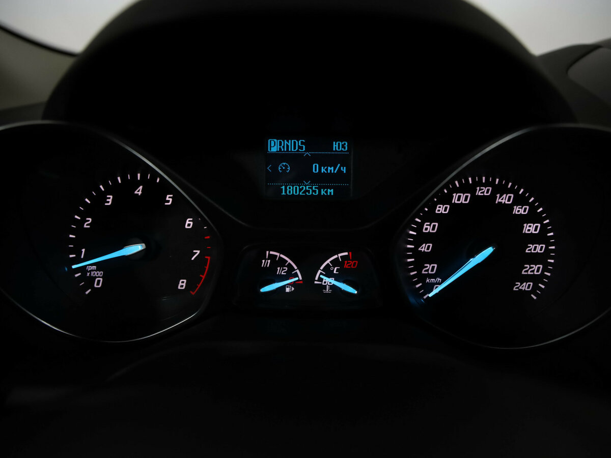 Б/У Форд Куга 2016 года. Фото: #6