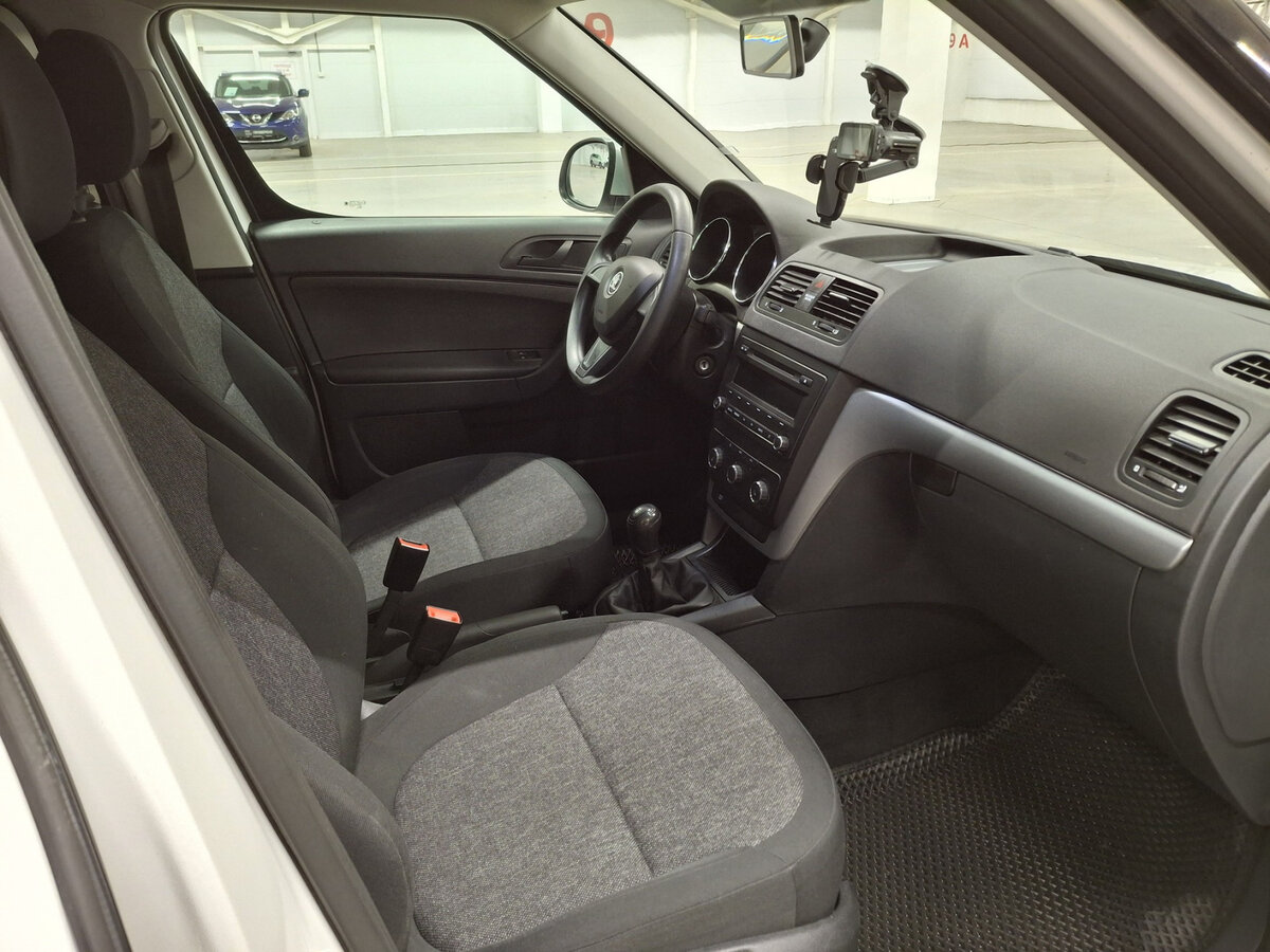 Б/У Шкода Йети 2014 года. Фото: #9