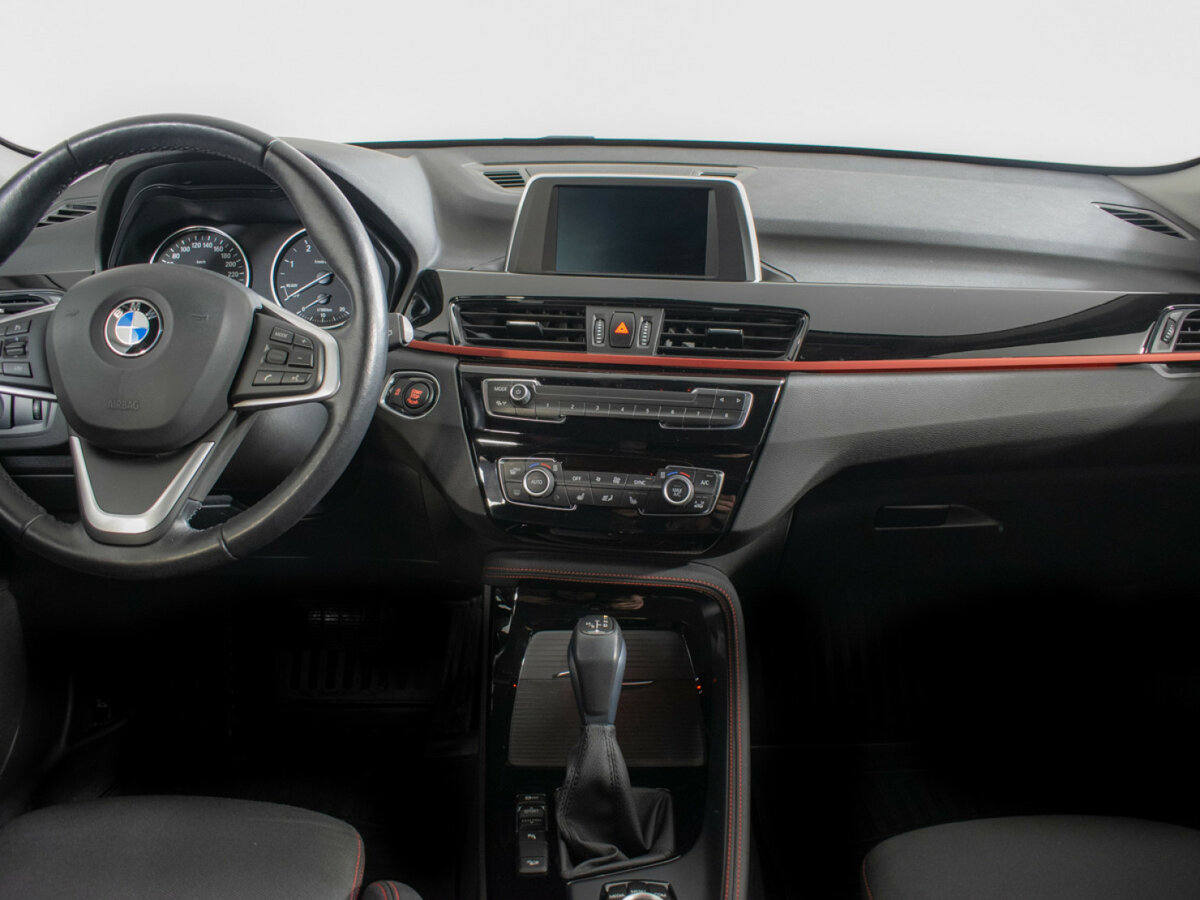 BMW X1 2017 года с пробегом. Фото: #10