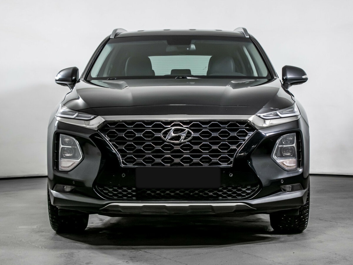 Hyundai Santa Fe 2020 года с пробегом. Фото: #1