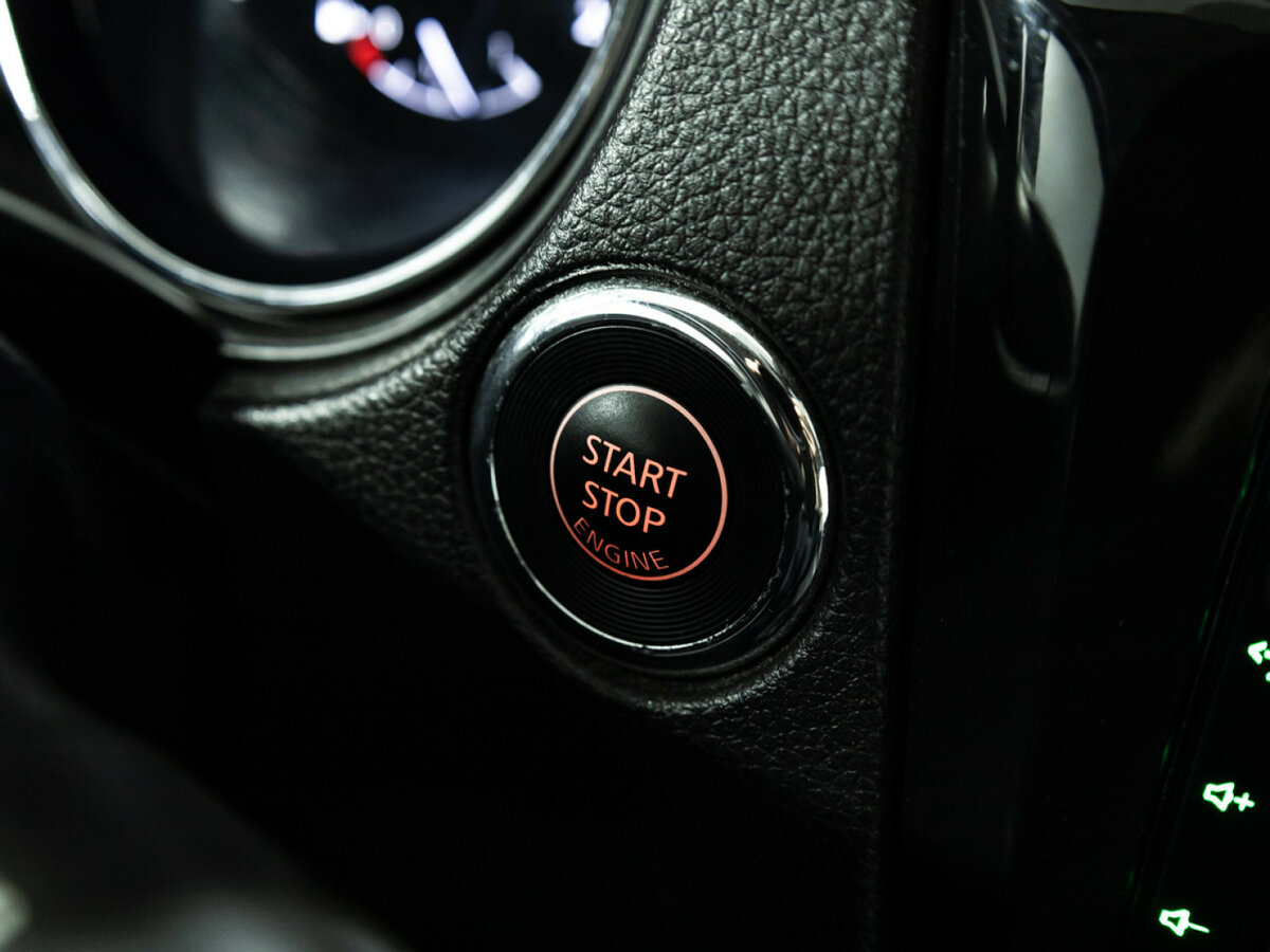 Б/У Ниссан Икс-Трейл 2017 года. Фото: #16