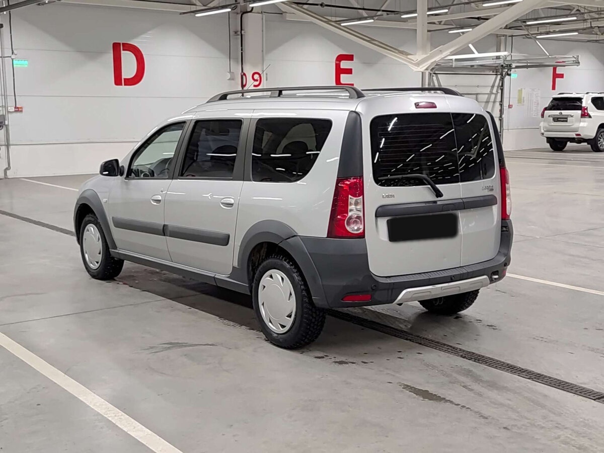 Б/У Лада (ВАЗ) Ларгус 2019 года. Фото: #6