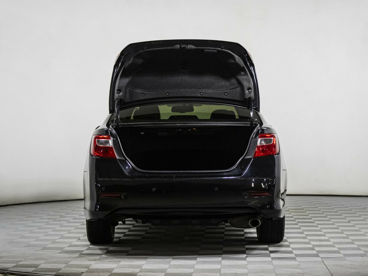 Б/У Тойота Камри 2012 года. Фото: #14