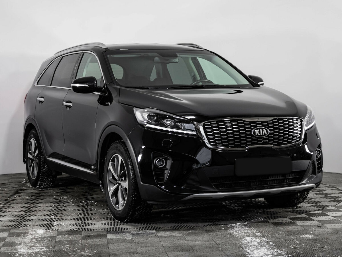 Kia Sorento 2018 года с пробегом. Фото: #2