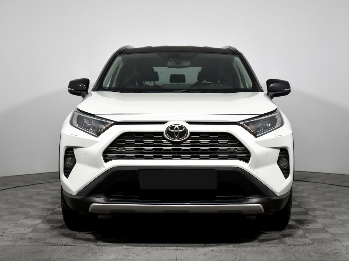 Toyota RAV4 2019 года с пробегом. Фото: #1