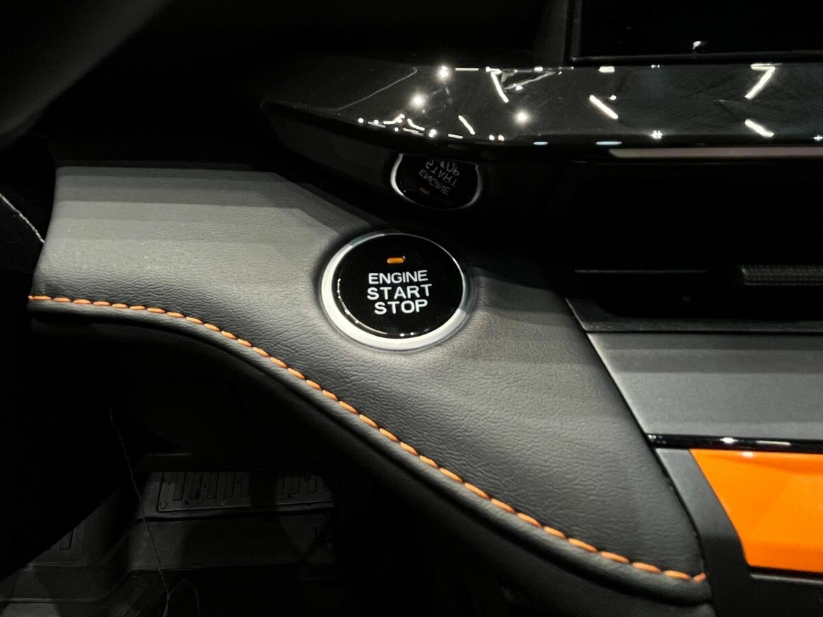 Changan UNI-V 2024 года с пробегом. Фото: #17