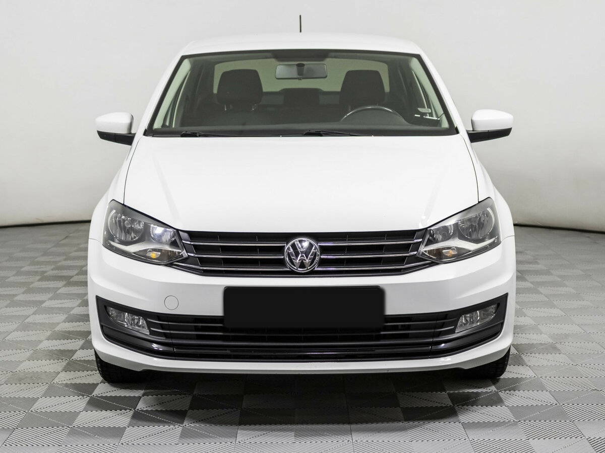 Б/У Фольксваген Поло 2016 года. Фото: #1