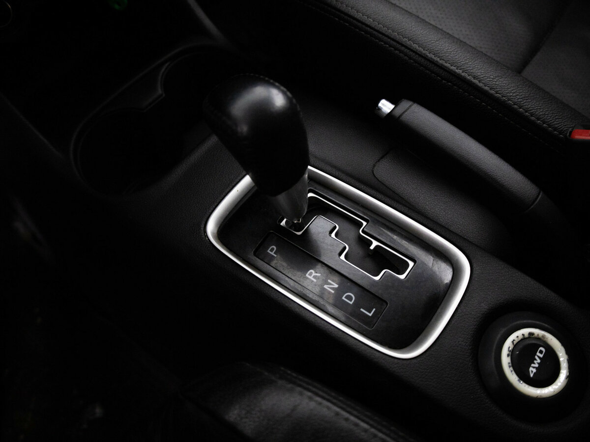 Б/У Митсубиши Оутлэндер 2013 года. Фото: #11