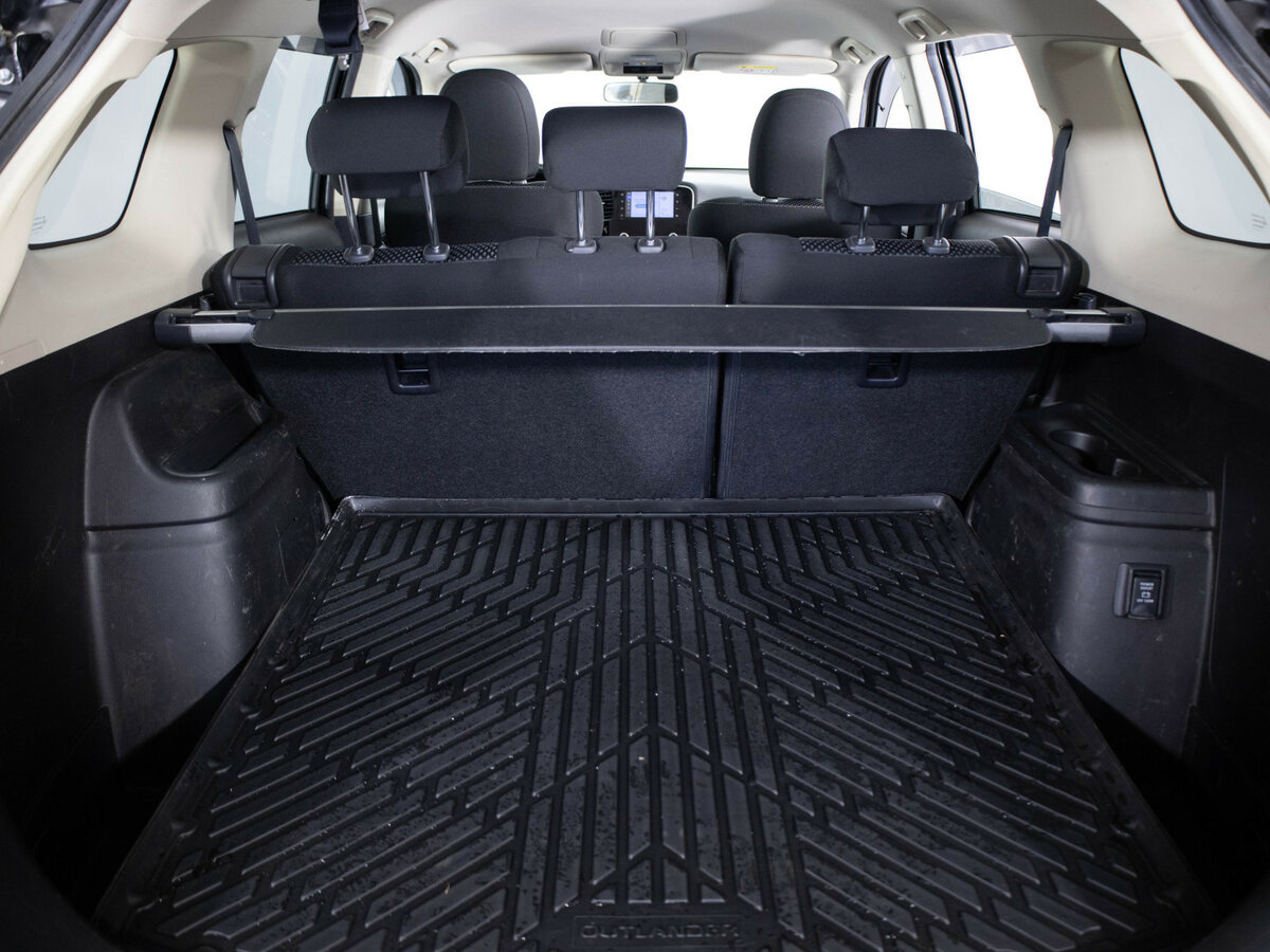 Mitsubishi Outlander 2020 года с пробегом. Фото: #9