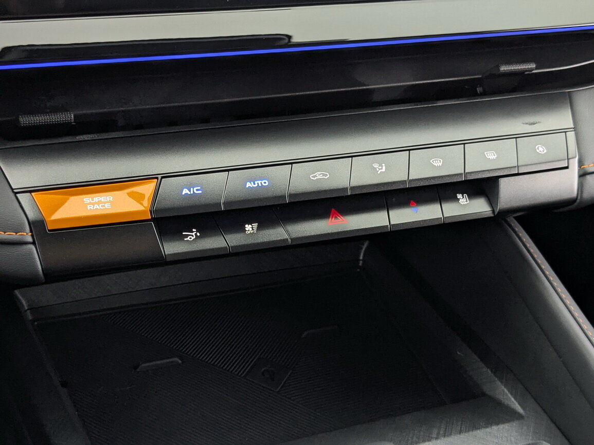 Changan UNI-V 2023 года с пробегом. Фото: #26