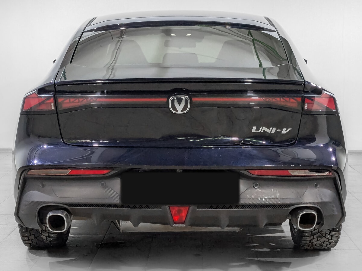 Changan UNI-V 2023 года с пробегом. Фото: #5