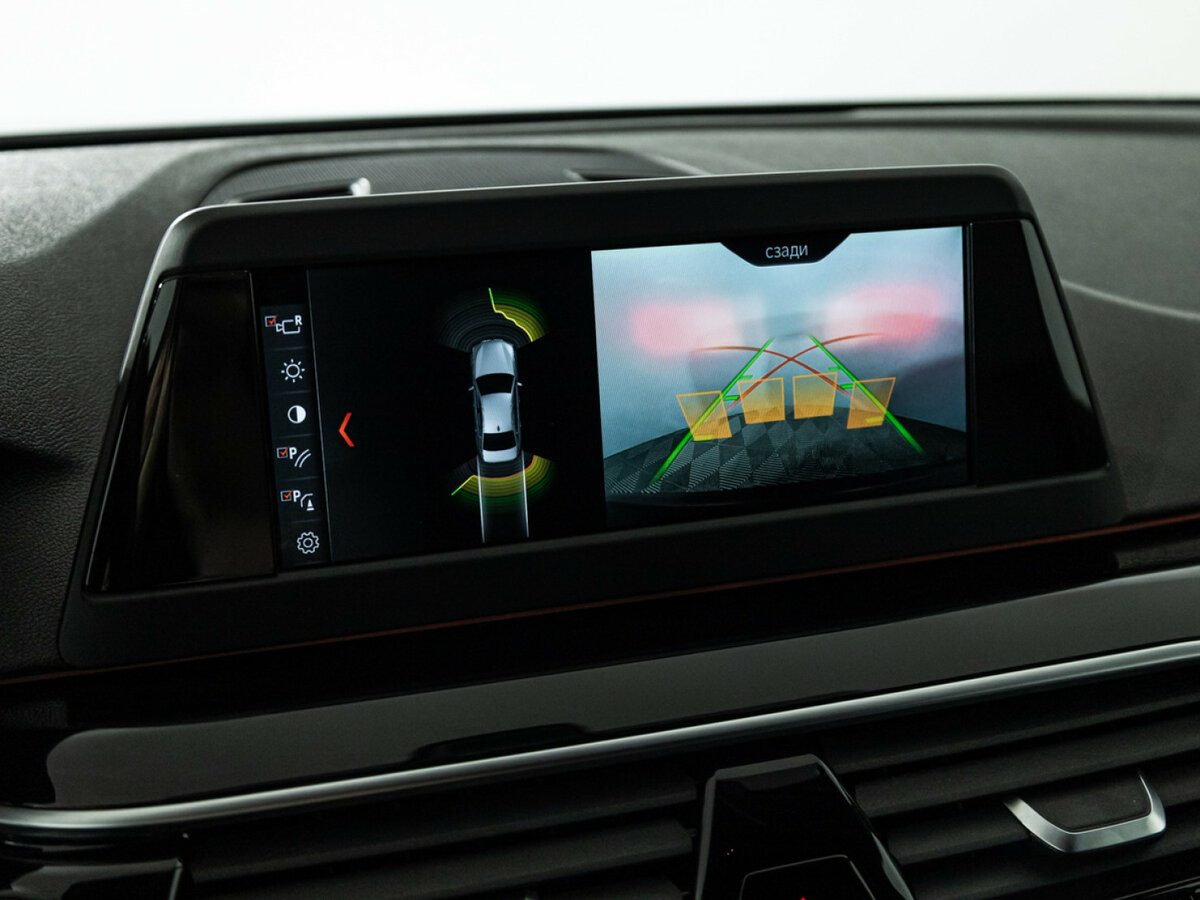 BMW 5 серии 2017 года с пробегом. Фото: #14