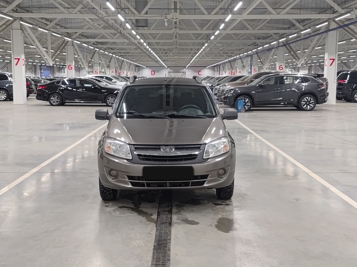 Lada (ВАЗ) Granta 2013 года с пробегом. Фото: #1