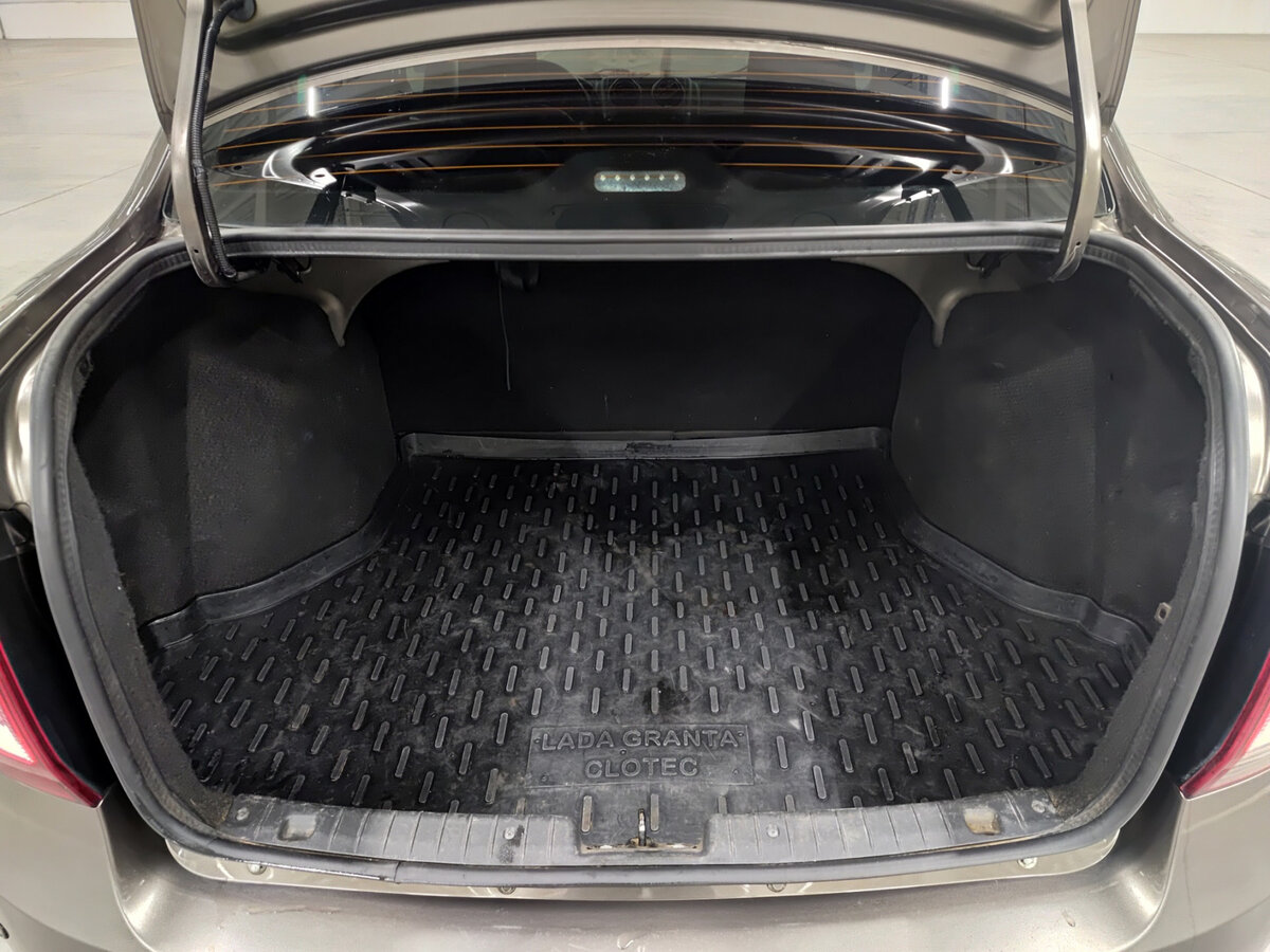 Lada (ВАЗ) Granta 2013 года с пробегом. Фото: #9