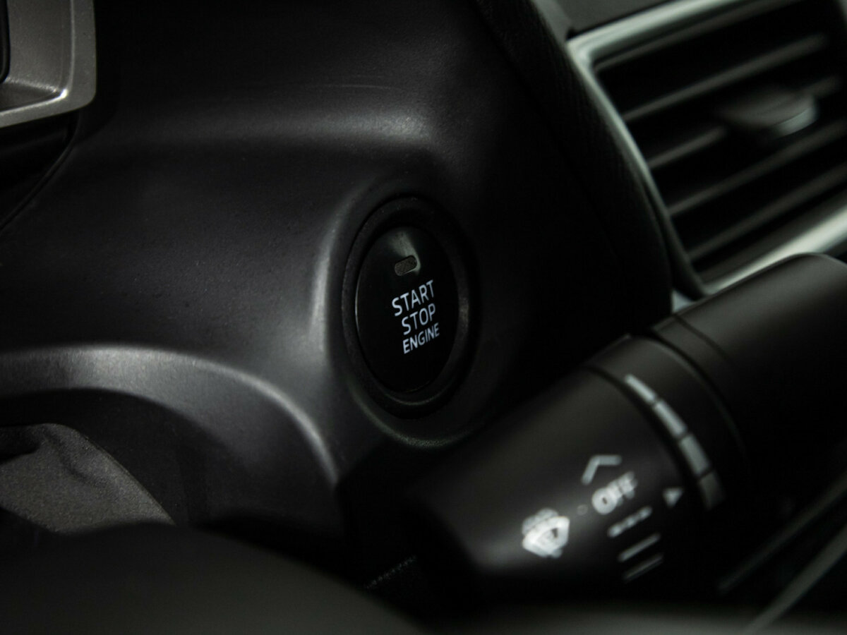 Б/У Мазда 3 2014 года. Фото: #14