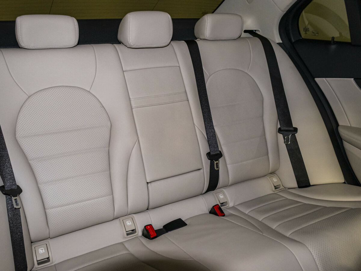 Mercedes-Benz C-Класс 2019 года с пробегом. Фото: #12