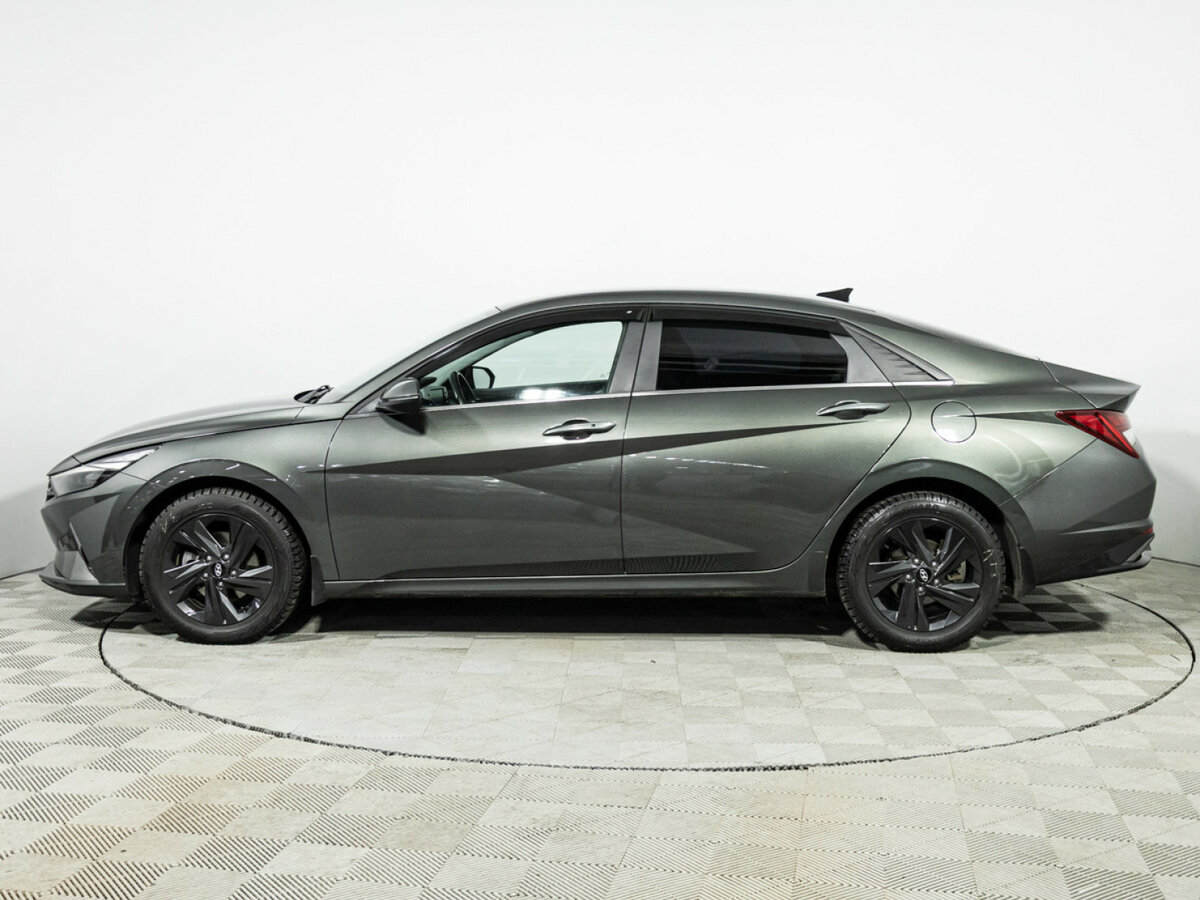 Hyundai Elantra 2022 года с пробегом. Фото: #7