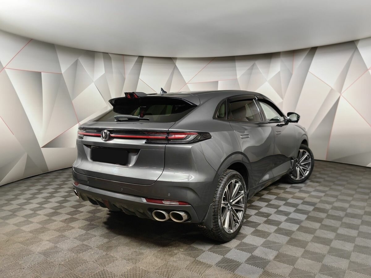 Changan UNI-K 2022 года с пробегом. Фото: #1