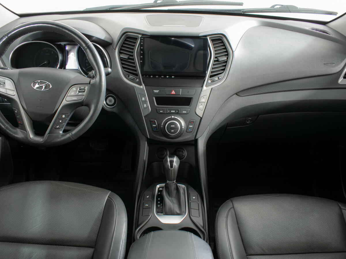 Hyundai Santa Fe 2017 года с пробегом. Фото: #8