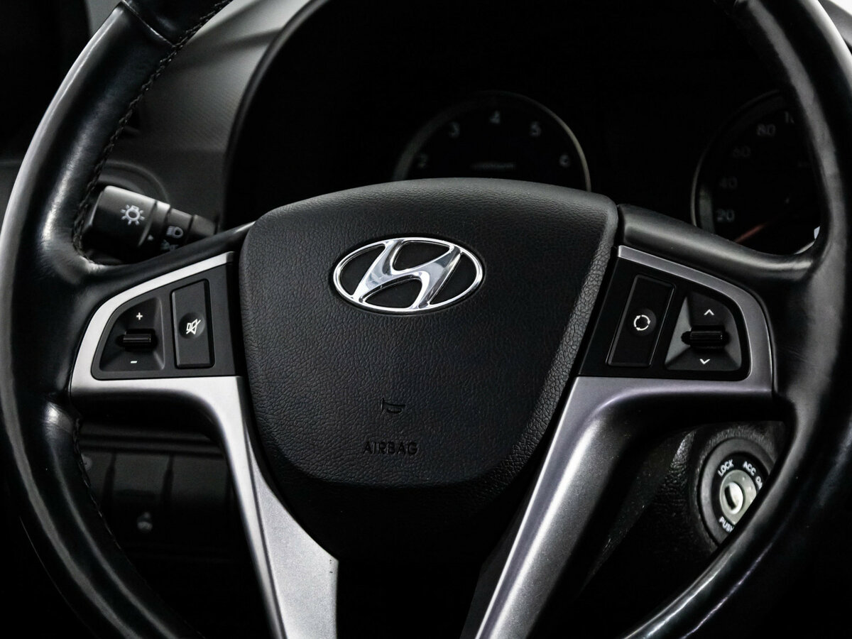 Б/У Хендай Солярис 2014 года. Фото: #8