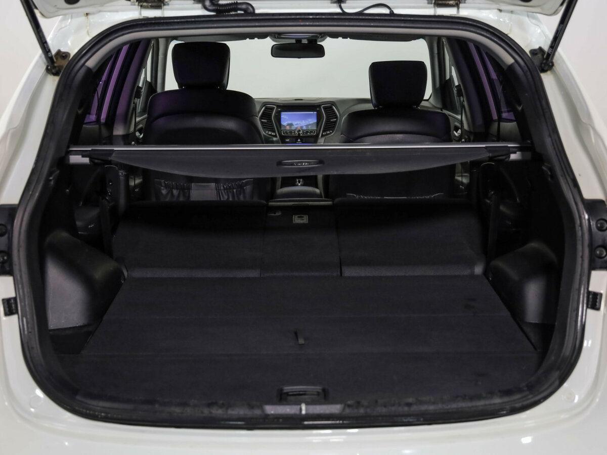 Hyundai Santa Fe 2014 года с пробегом. Фото: #29