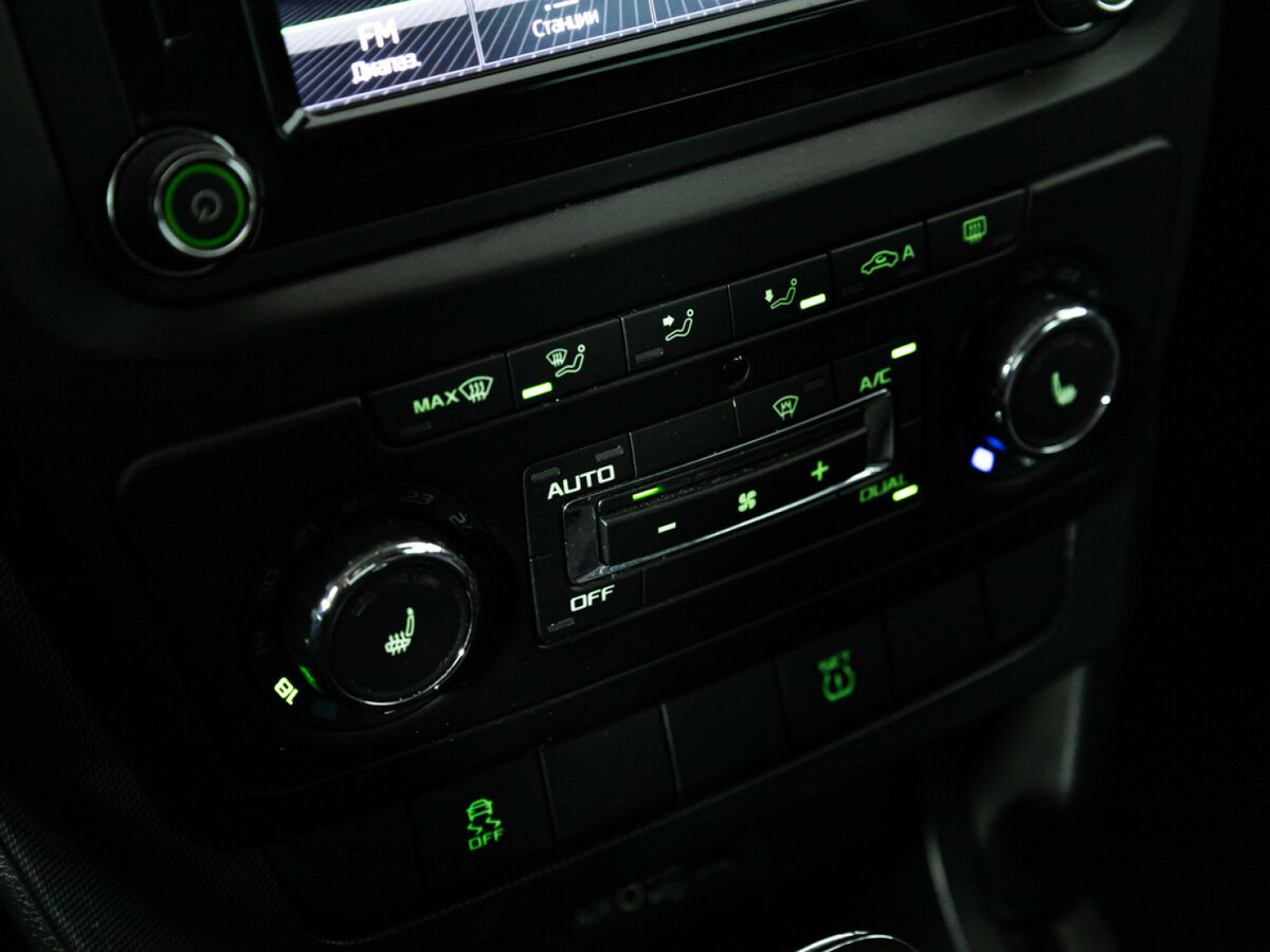 Б/У Шкода Йети 2015 года. Фото: #14