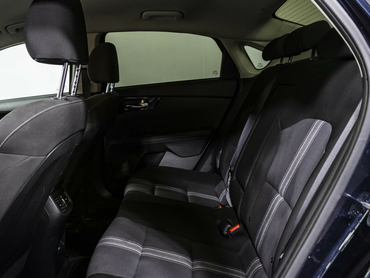 Kia Cerato 2021 года с пробегом. Фото: #12