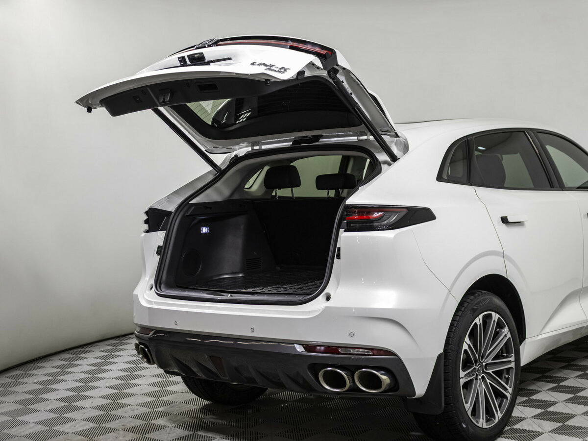 Changan UNI-K 2023 года с пробегом. Фото: #15