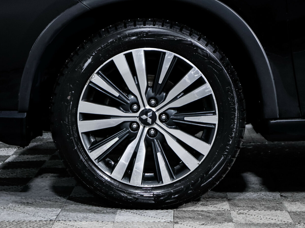 Mitsubishi Outlander 2019 года с пробегом. Фото: #14