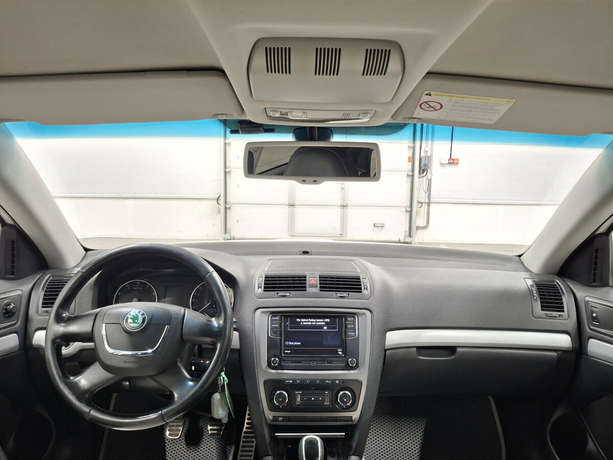 Б/У Шкода Октавия 2012 года. Фото: #13