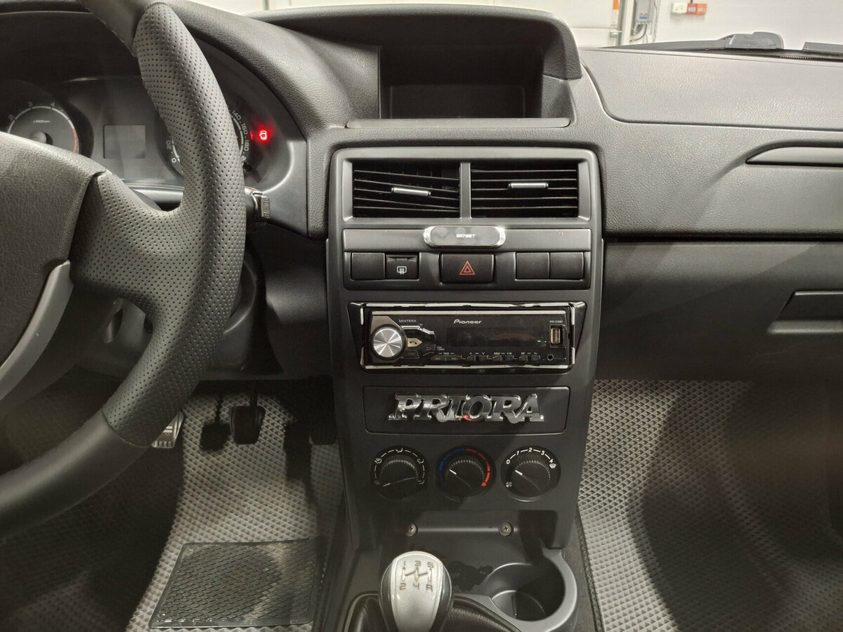 Lada (ВАЗ) Priora 2017 года с пробегом. Фото: #14