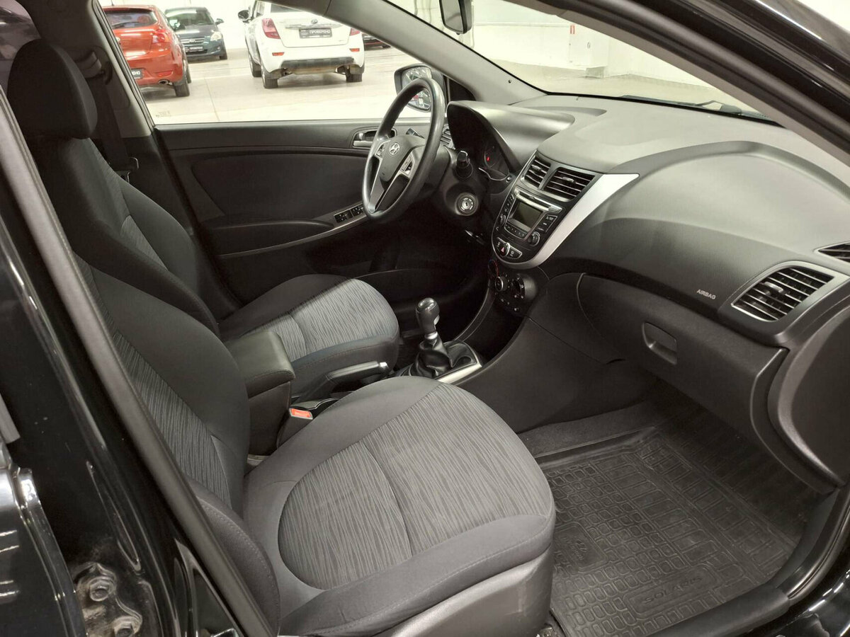 Hyundai Solaris 2016 года с пробегом. Фото: #10