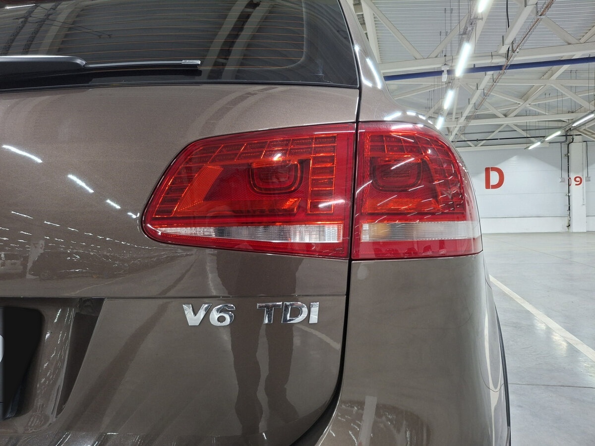 Volkswagen Touareg 2013 года с пробегом. Фото: #8