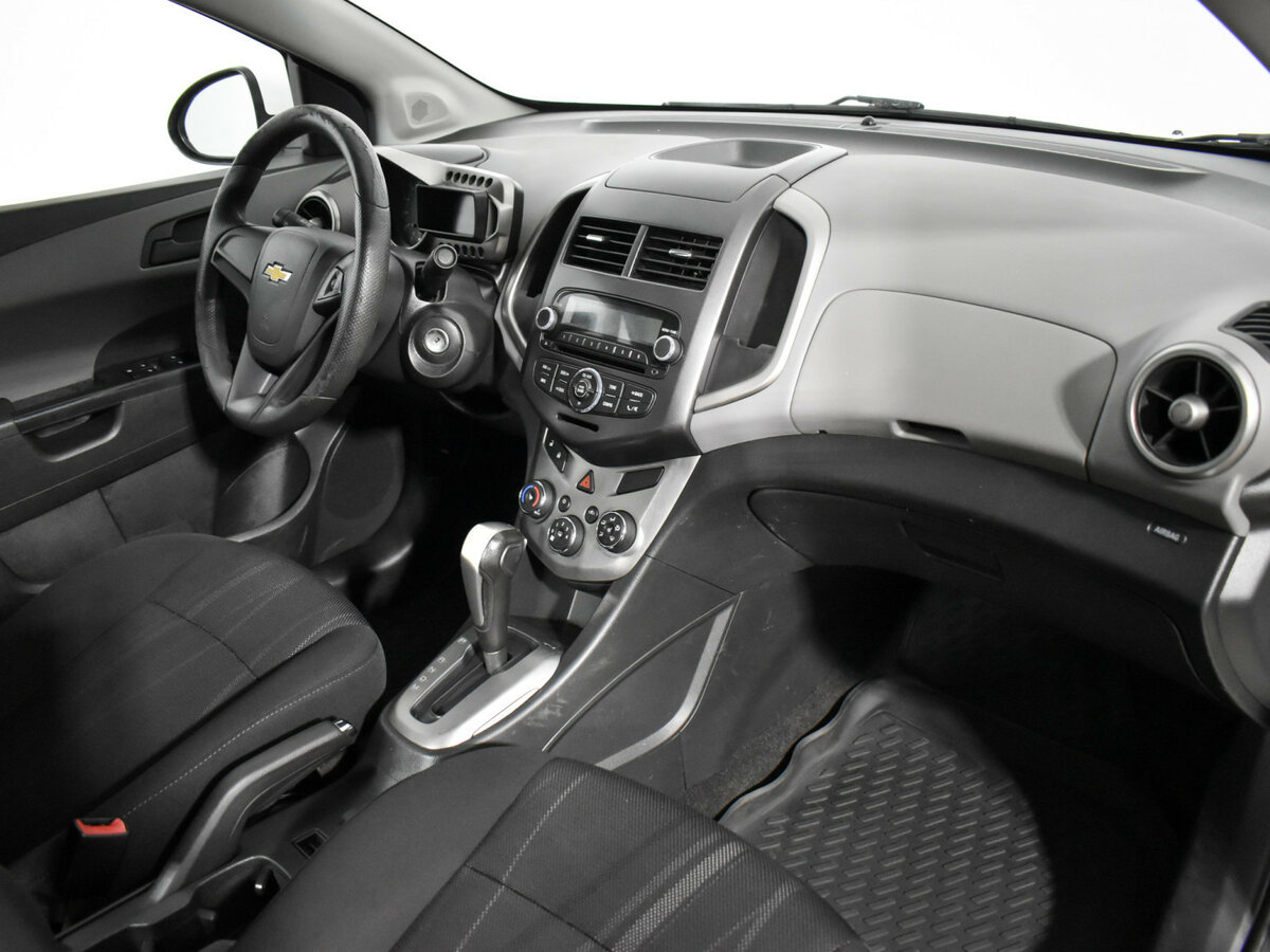 Chevrolet Aveo 2014 года с пробегом. Фото: #11